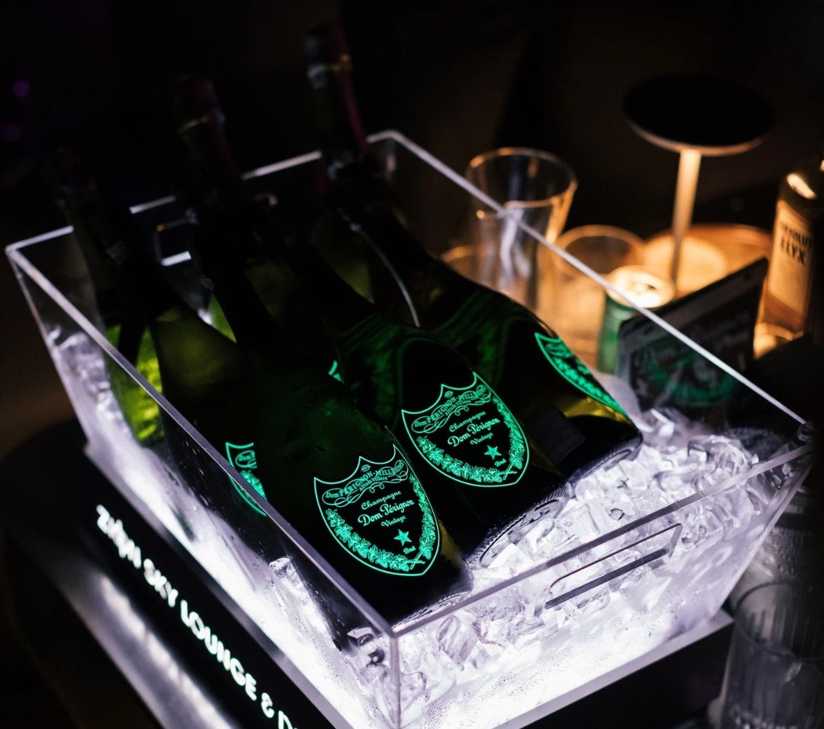 Zion Sky Lounge & Dining — khoảnh khắc event rooftop Sài Gòn 15