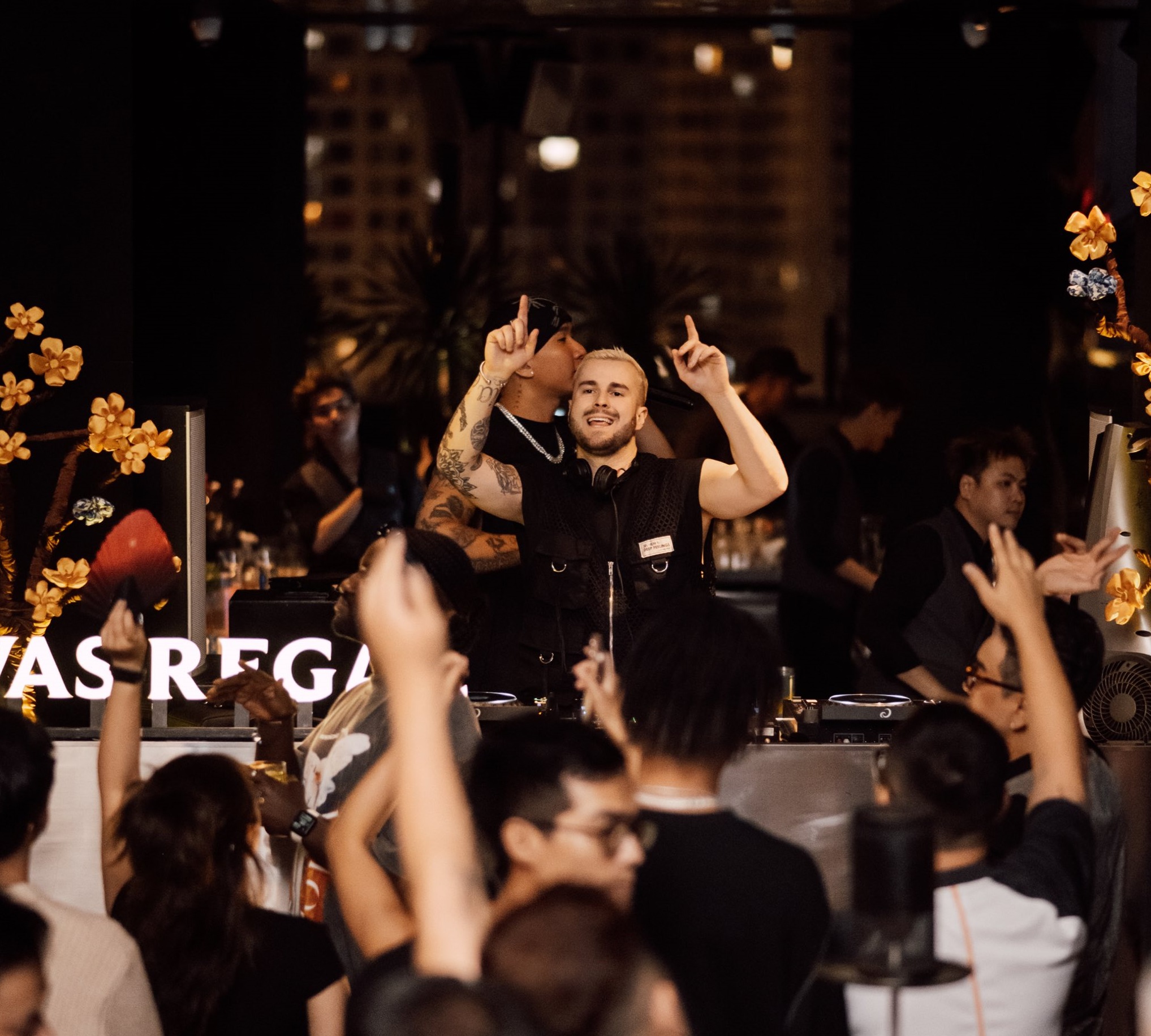 Zion Sky Lounge & Dining — khoảnh khắc event rooftop Sài Gòn 20